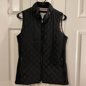 Market & Spruce Vest